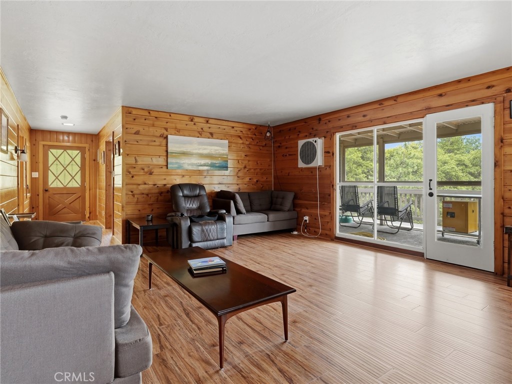35861 Highland E Property Photo 13