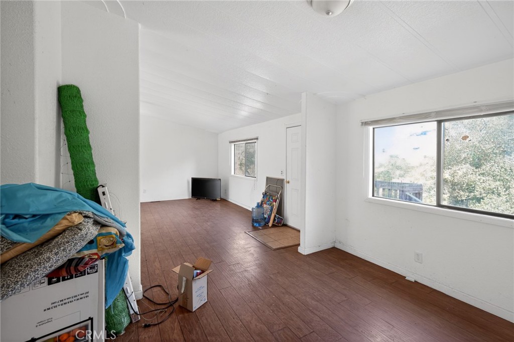3804 Owl Creek Road Property Photo 12