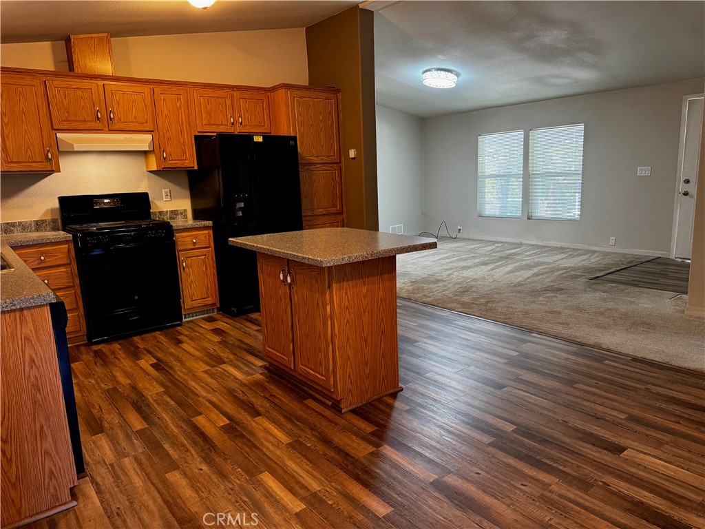 50889 Road 425 10 Property Photo 2