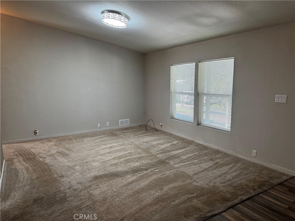 50889 Road 425 10 Property Photo 3