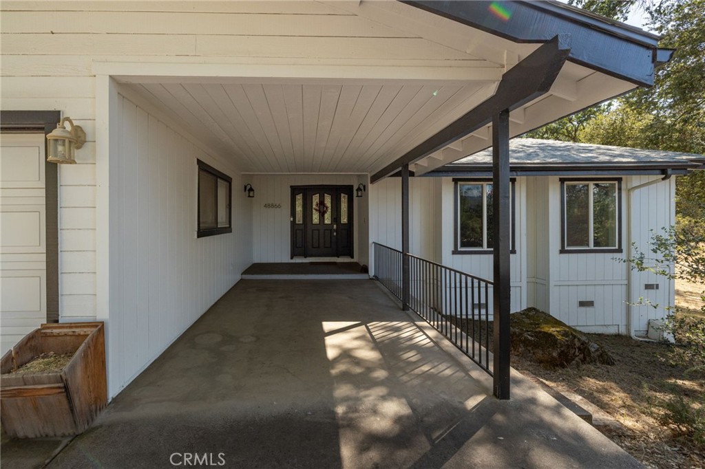 48866 Rock Point Road Property Photo 3