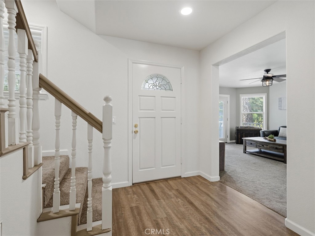 40472 Road 274 Property Photo 4