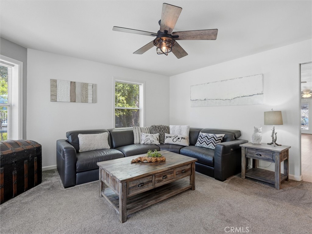 40472 Road 274 Property Photo 5
