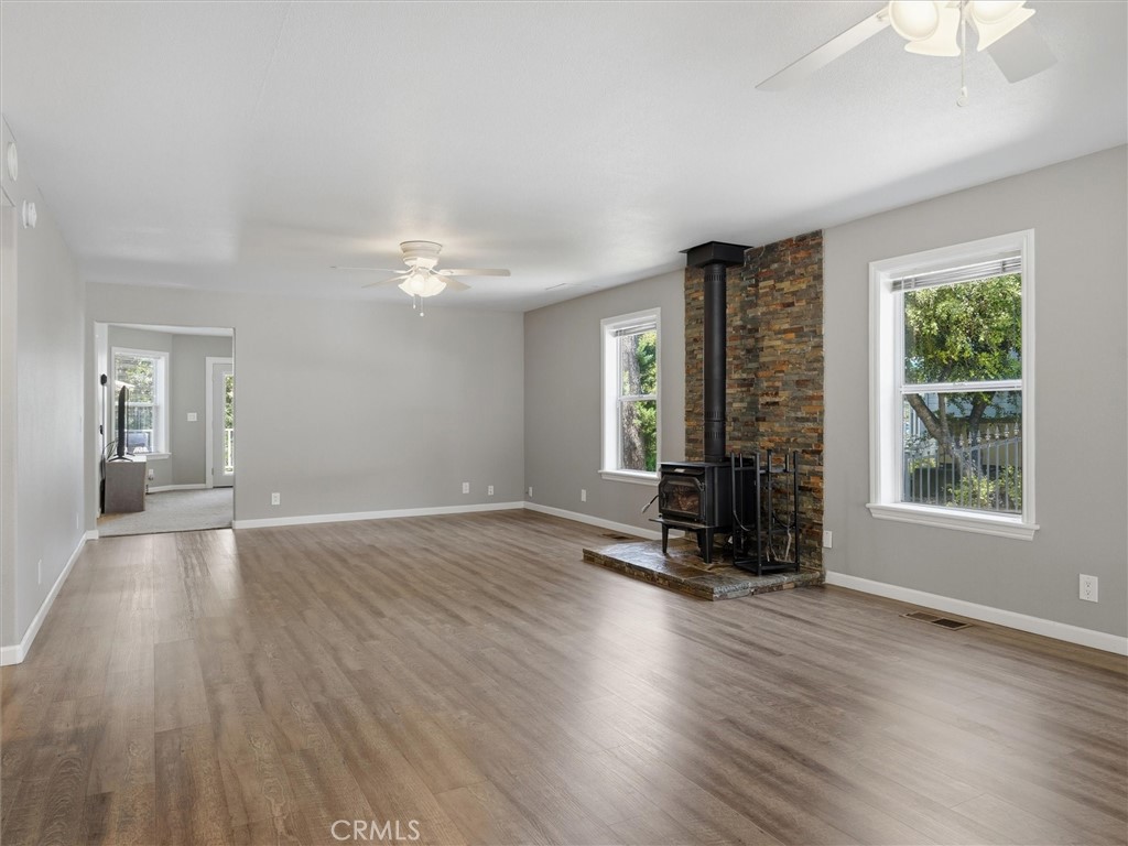 40472 Road 274 Property Photo 17