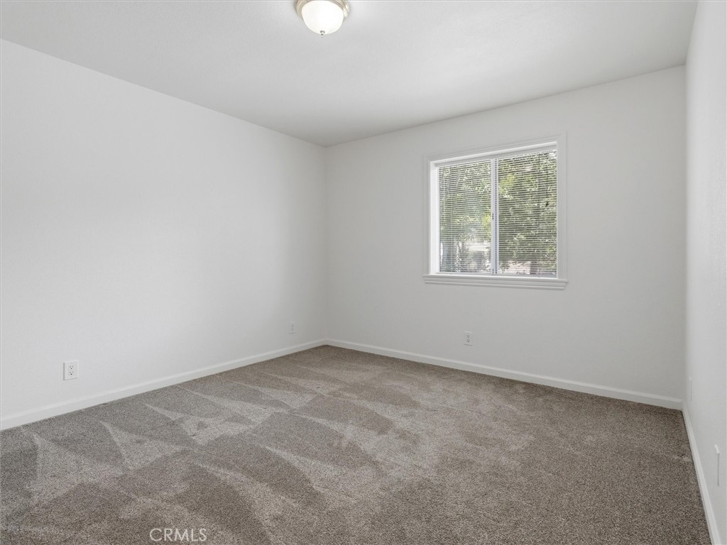 40472 Road 274 Property Photo 42