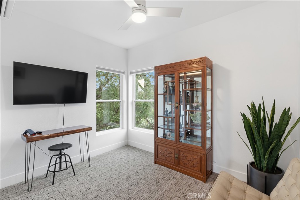 41819 Lilley Mountain Drive Property Photo 10