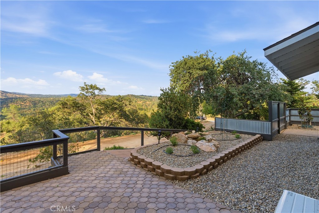 41819 Lilley Mountain Drive Property Photo 38