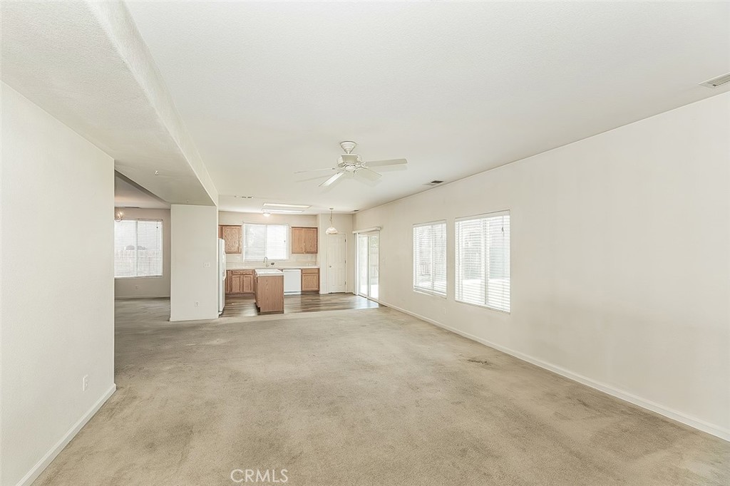 1948 Austin Property Photo 15