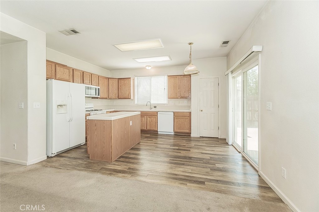 1948 Austin Property Photo 16