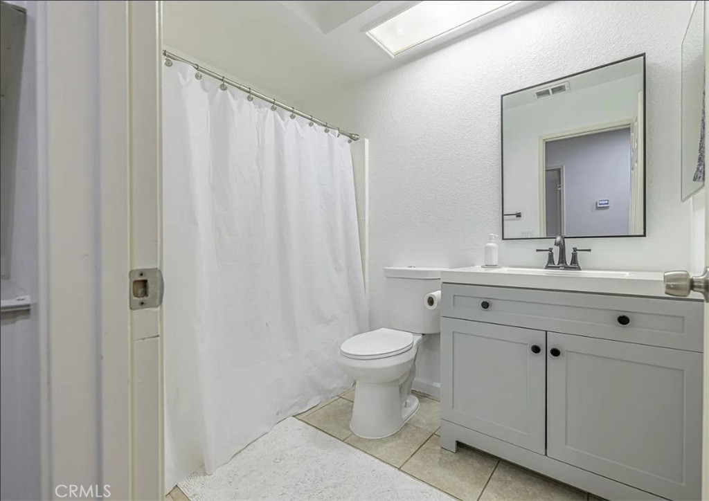 37526 Rose Street Property Photo 6