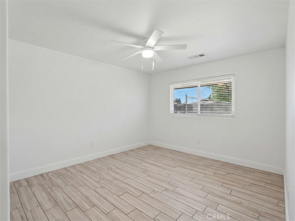 7280 W Menlo Property Photo 29