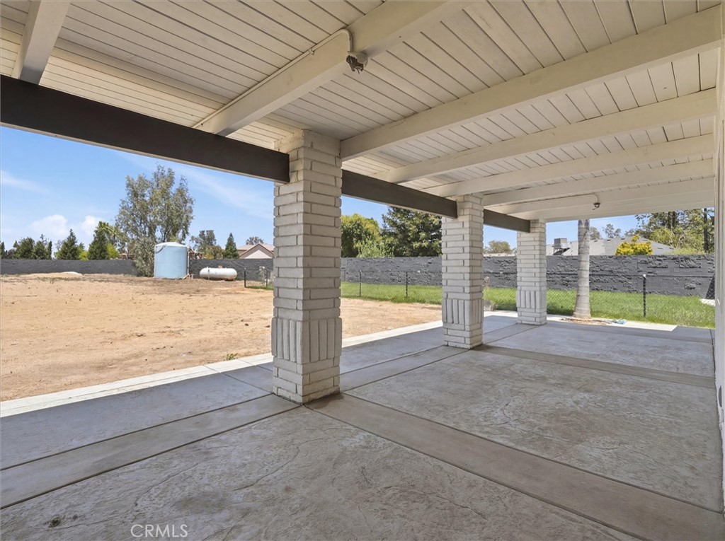 7280 W Menlo Property Photo 39