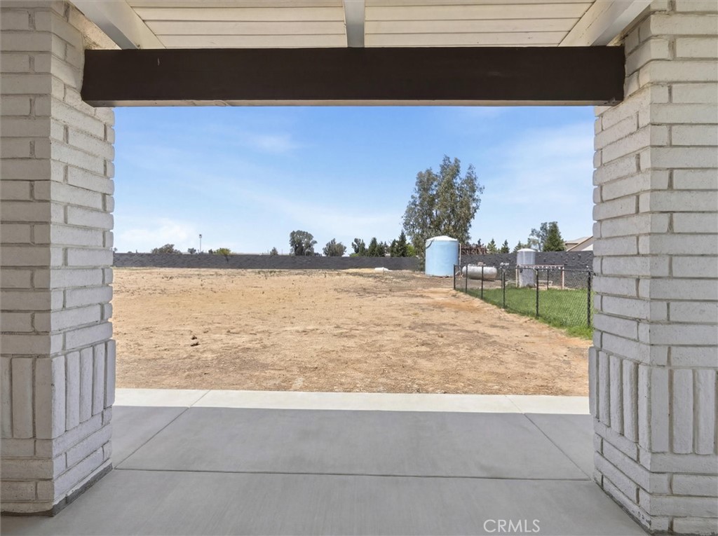 7280 W Menlo Property Photo 41