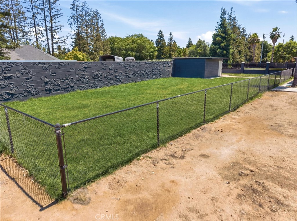 7280 W Menlo Property Photo 45