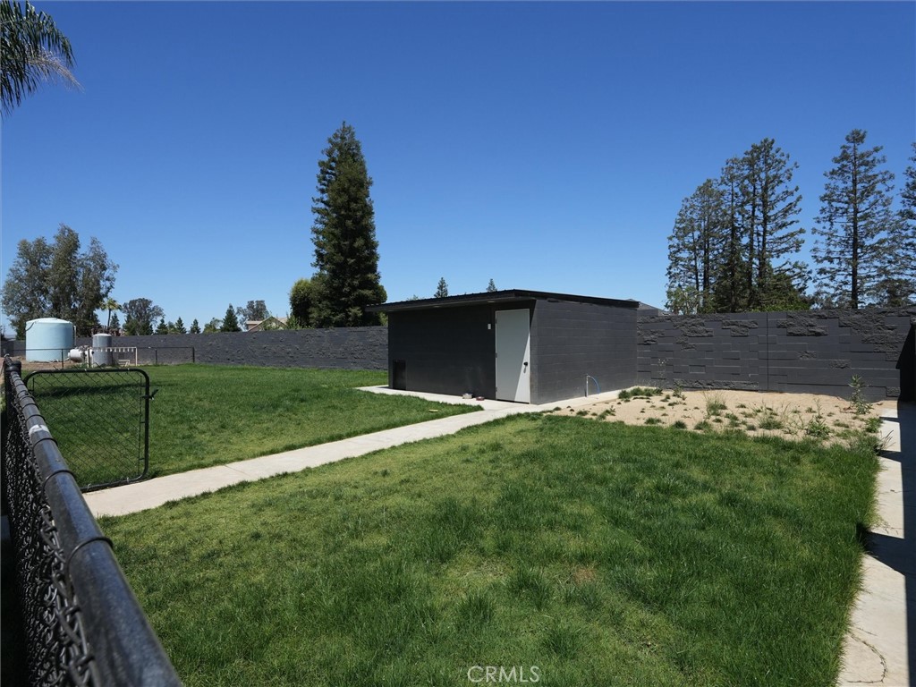 7280 W Menlo Property Photo 46