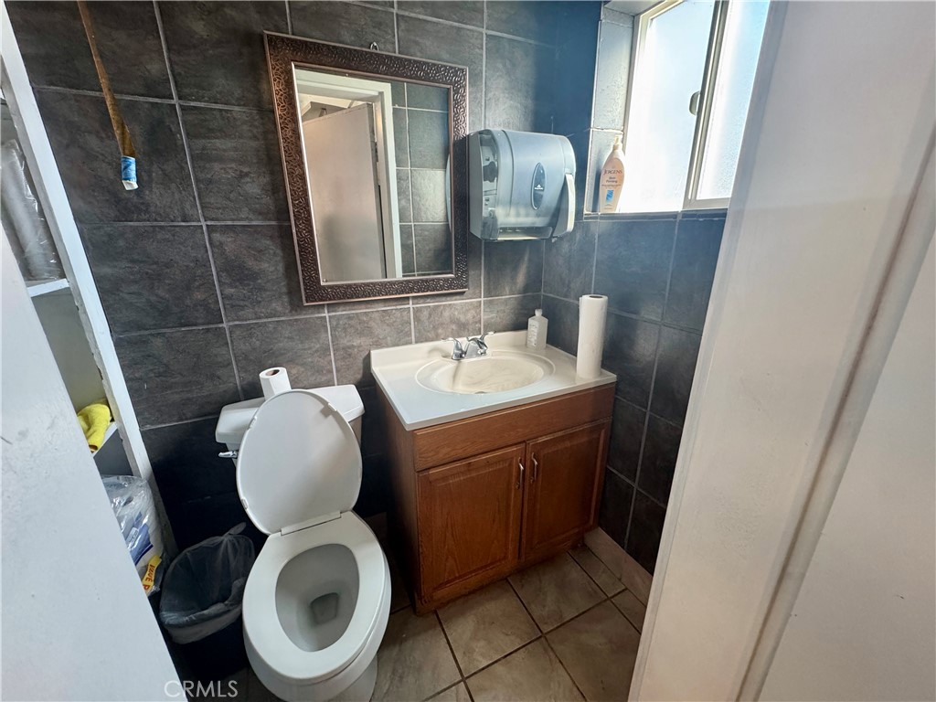 1217 E Yosemite Property Photo 28