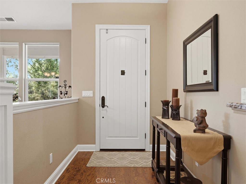 46088 Sutton Property Photo 6