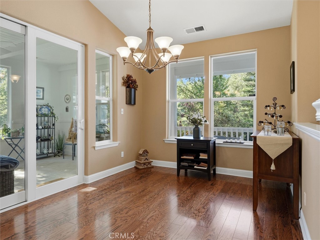 46088 Sutton Property Photo 8