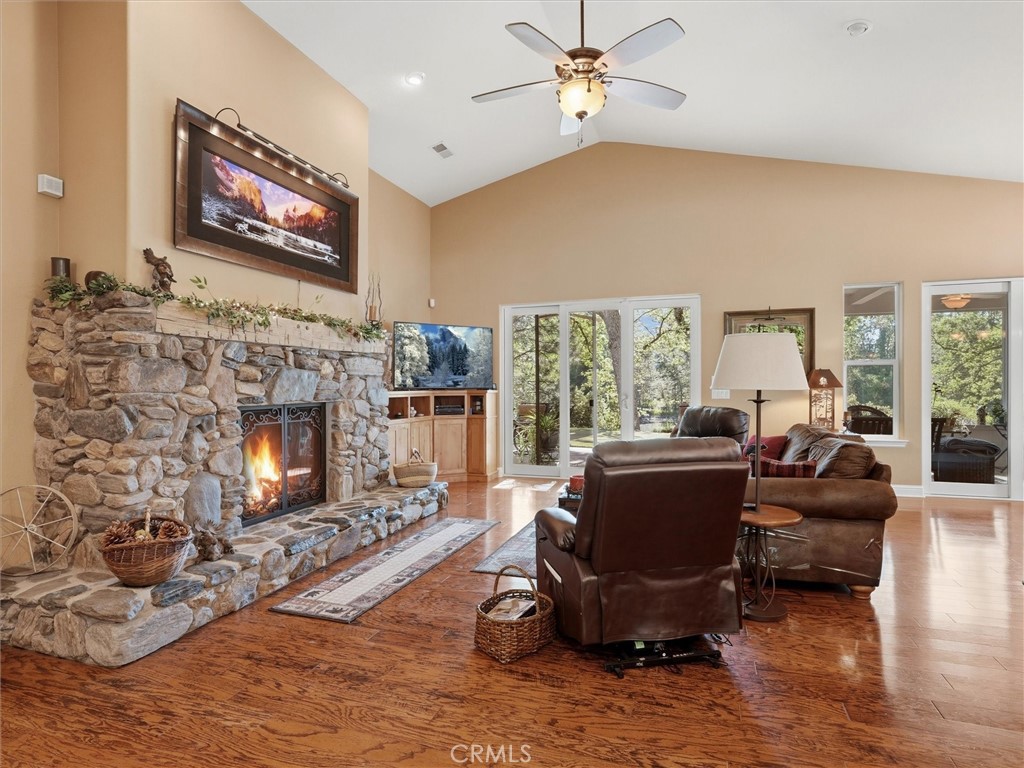 46088 Sutton Property Photo 14