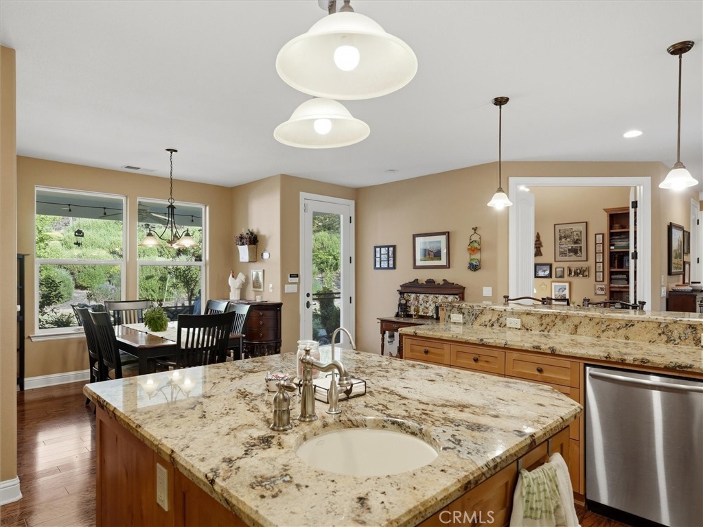 46088 Sutton Property Photo 21