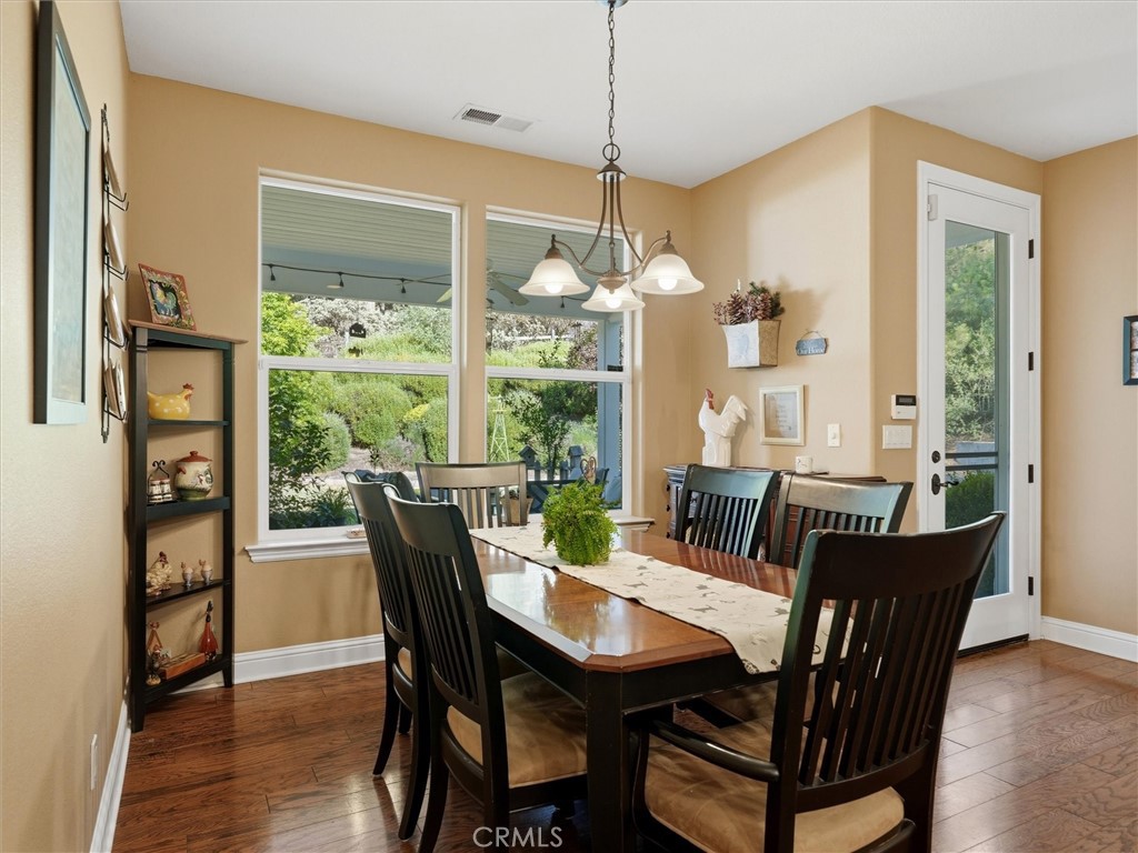 46088 Sutton Property Photo 23