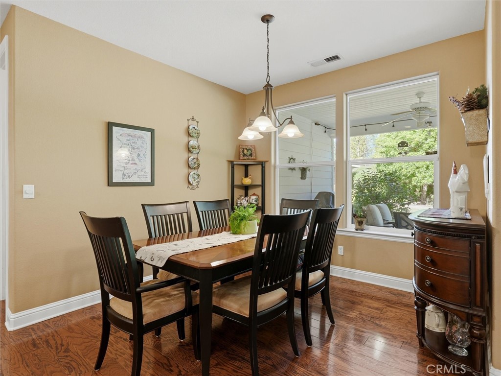 46088 Sutton Property Photo 24