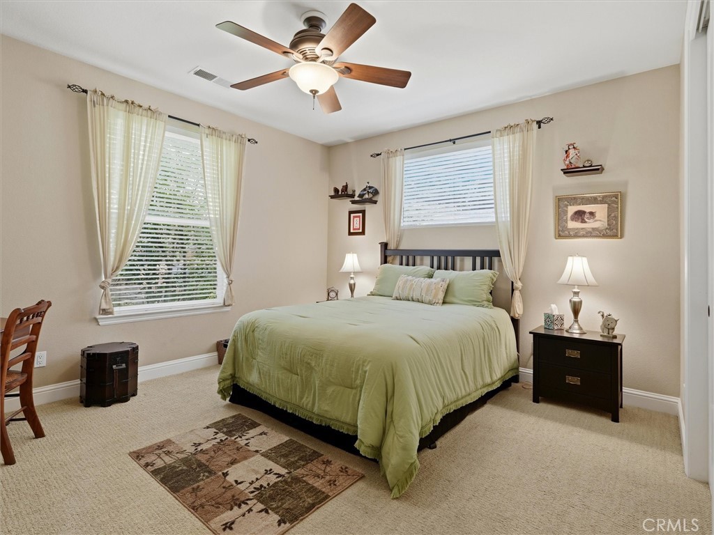 46088 Sutton Property Photo 38