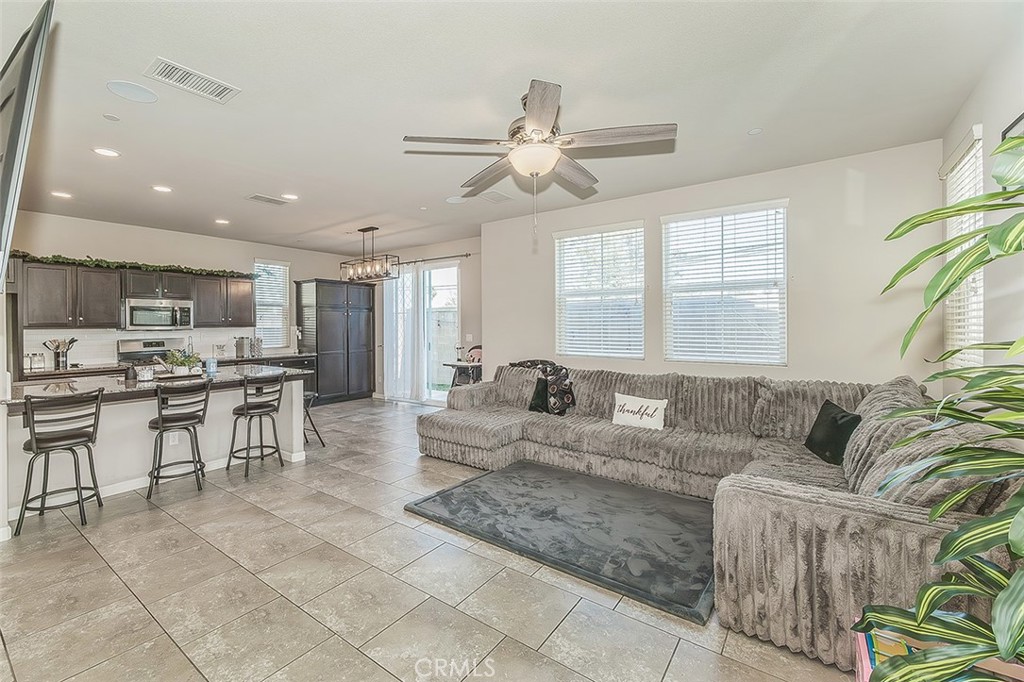 1363 Joy Drive Property Photo 3