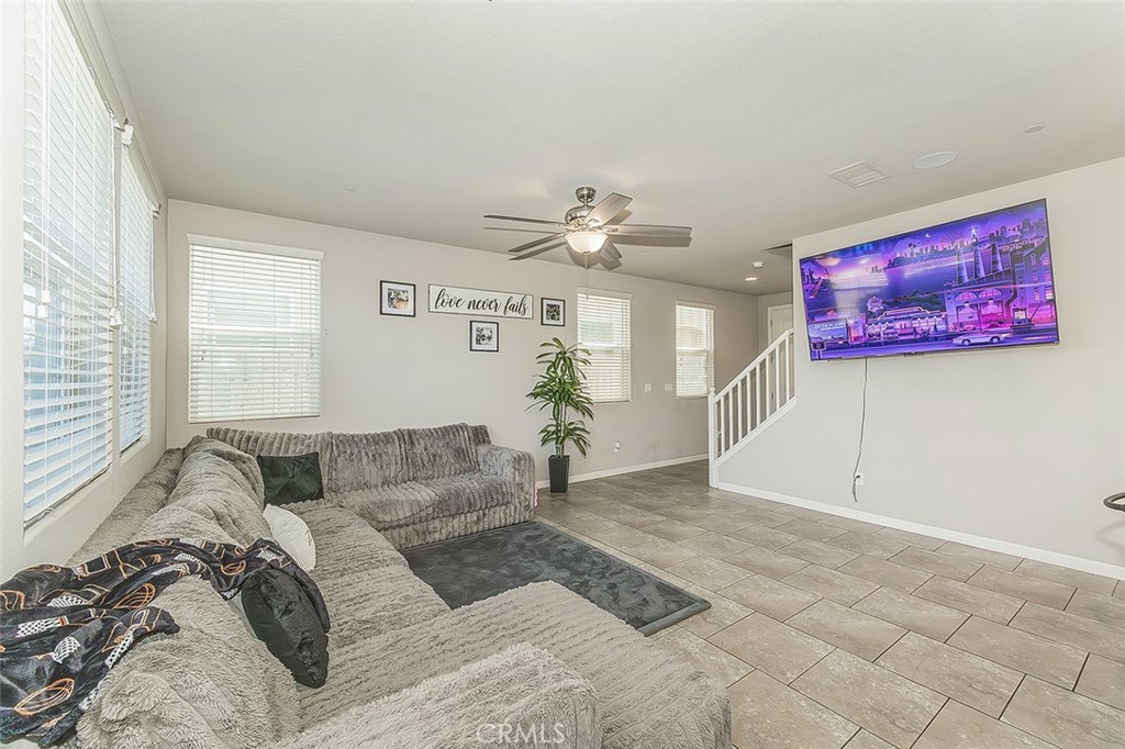 1363 Joy Drive Property Photo 6