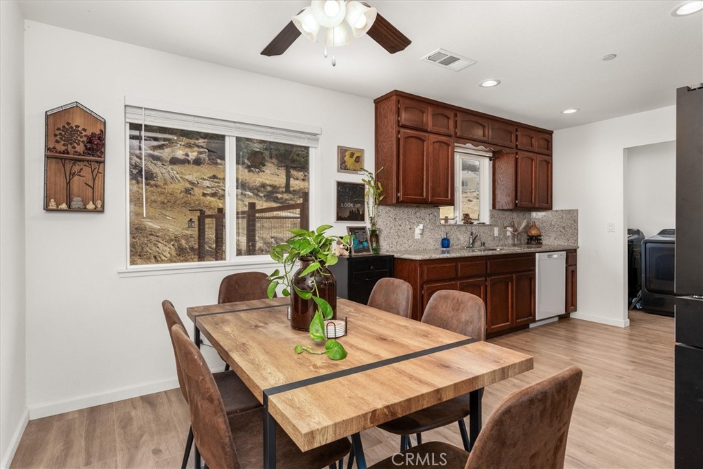 29215 Yosemite Springs Property Photo 11