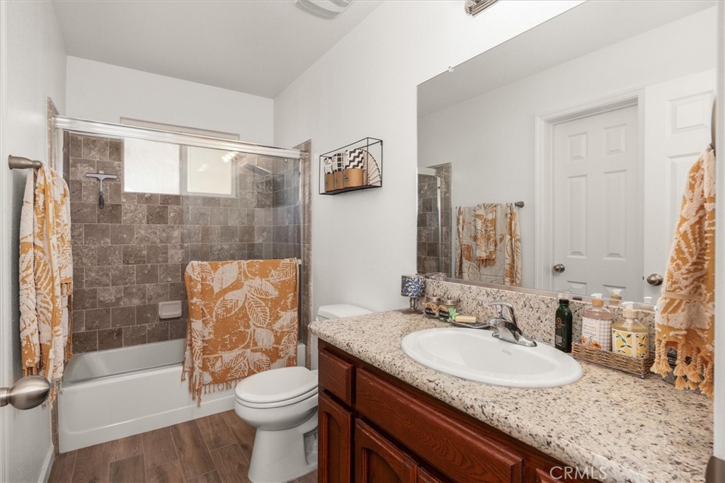 29215 Yosemite Springs Property Photo 17