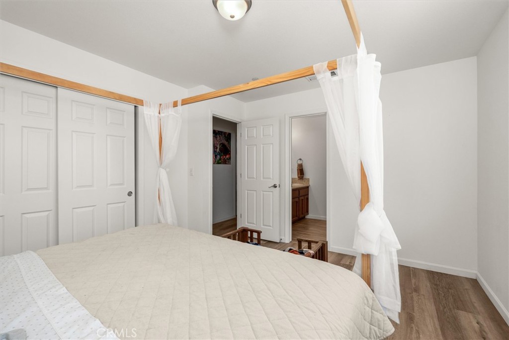 29215 Yosemite Springs Property Photo 19