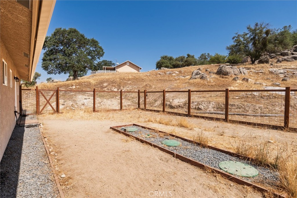 29215 Yosemite Springs Property Photo 29
