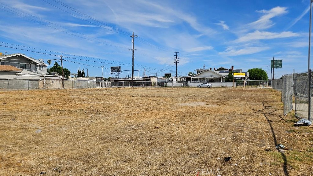 367 N Abby Property Photo 4