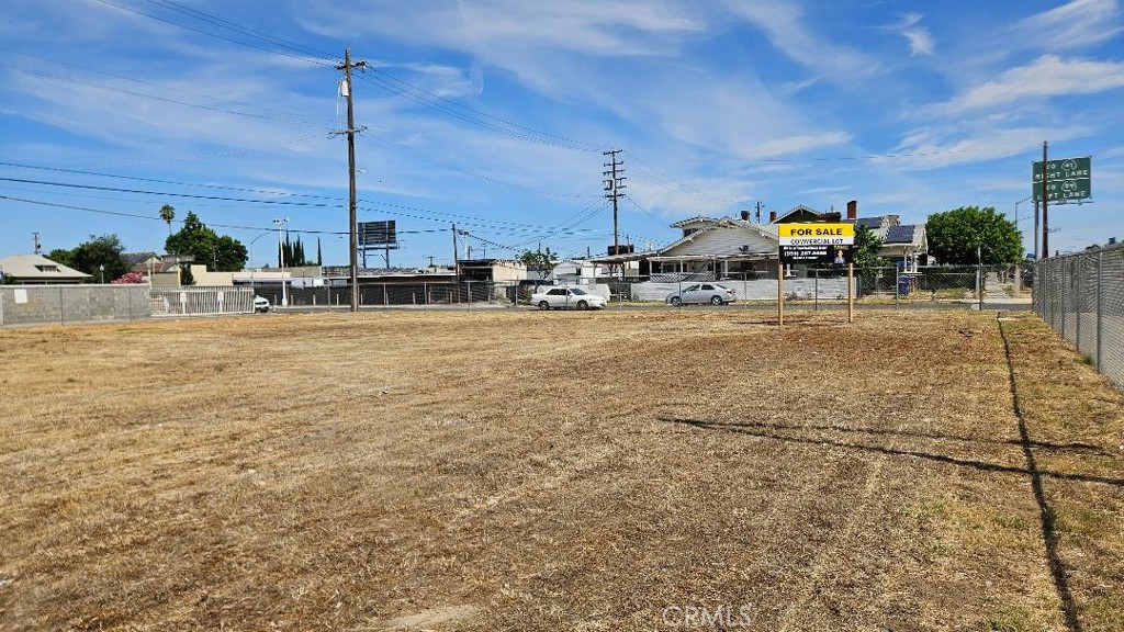 367 N Abby Property Photo 11