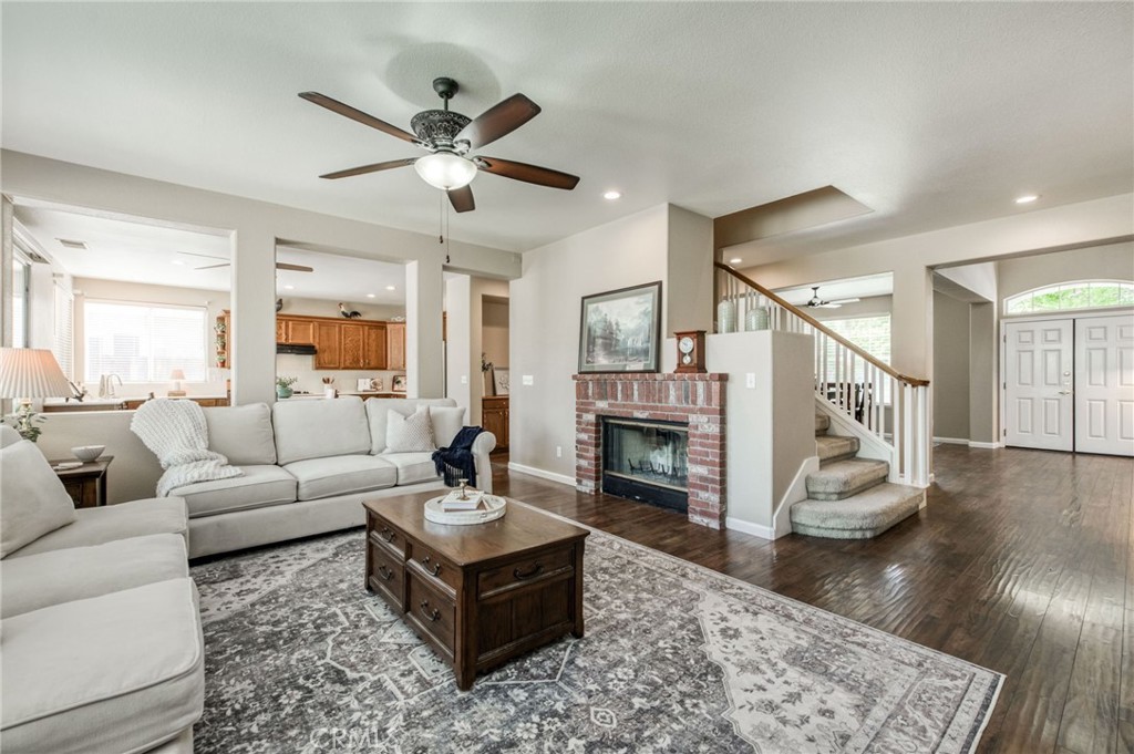 2612 E Shea Drive Property Photo 17