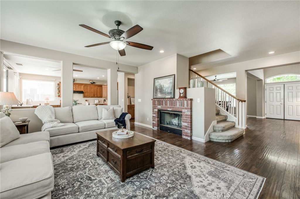 2612 E Shea Drive Property Photo 17