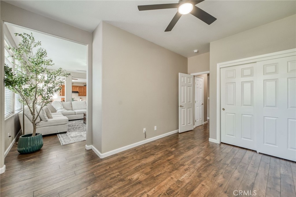 2612 E Shea Drive Property Photo 22