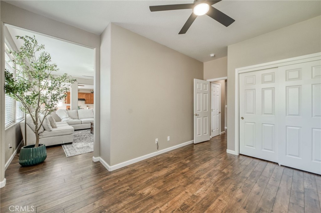 2612 E Shea Drive Property Photo 22