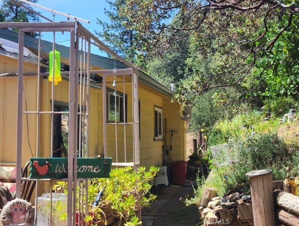 5021 Watt Road Property Photo 4