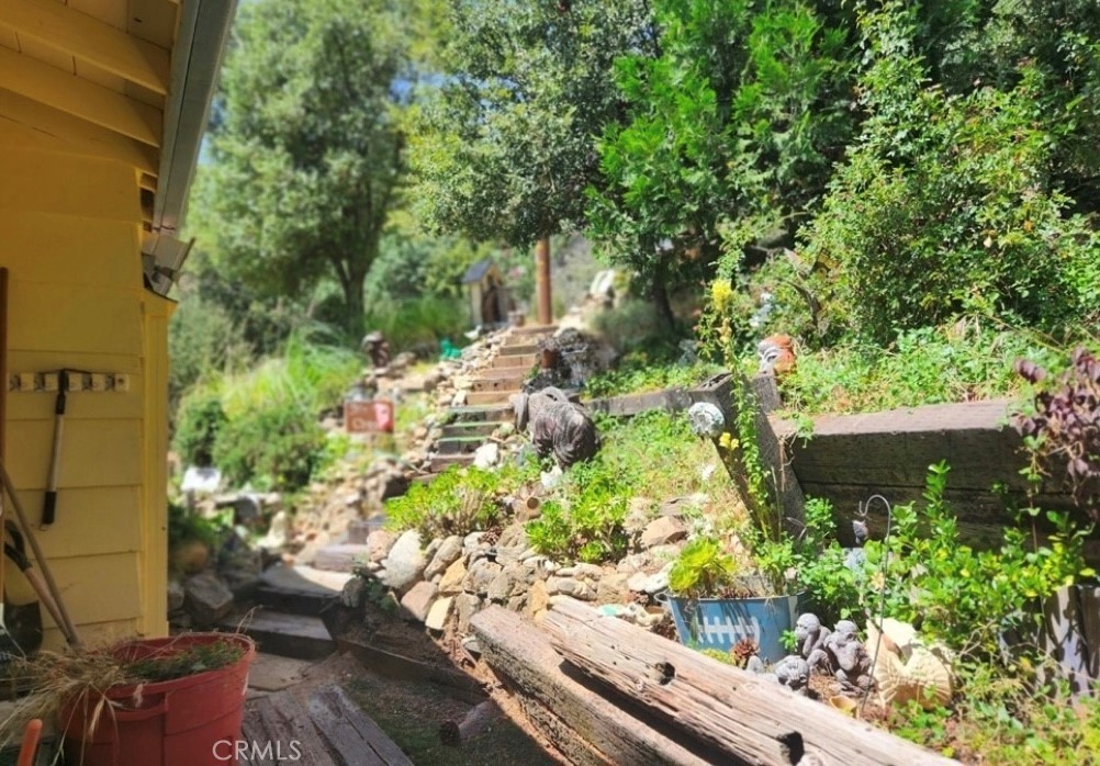 5021 Watt Road Property Photo 18