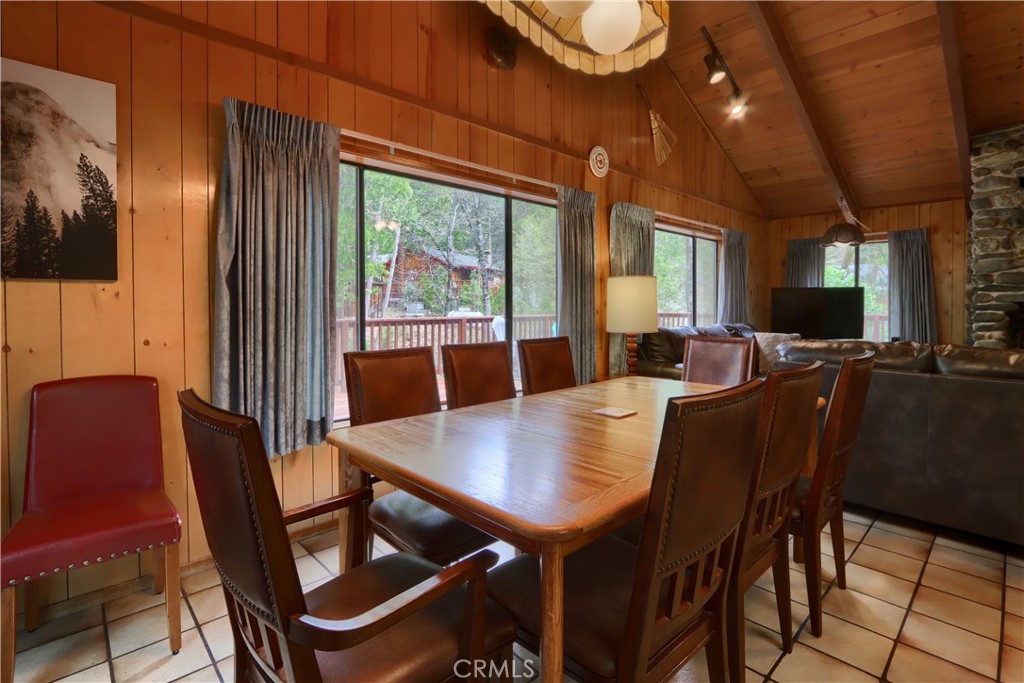 8041 Chilnualna Falls Property Photo 8