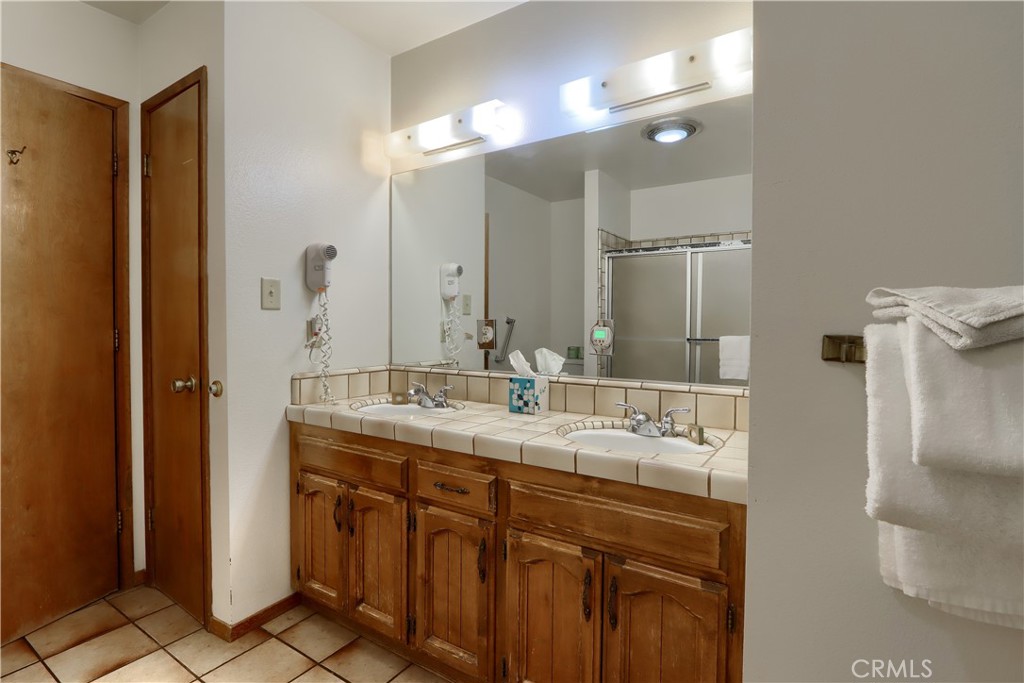 8041 Chilnualna Falls Property Photo 15