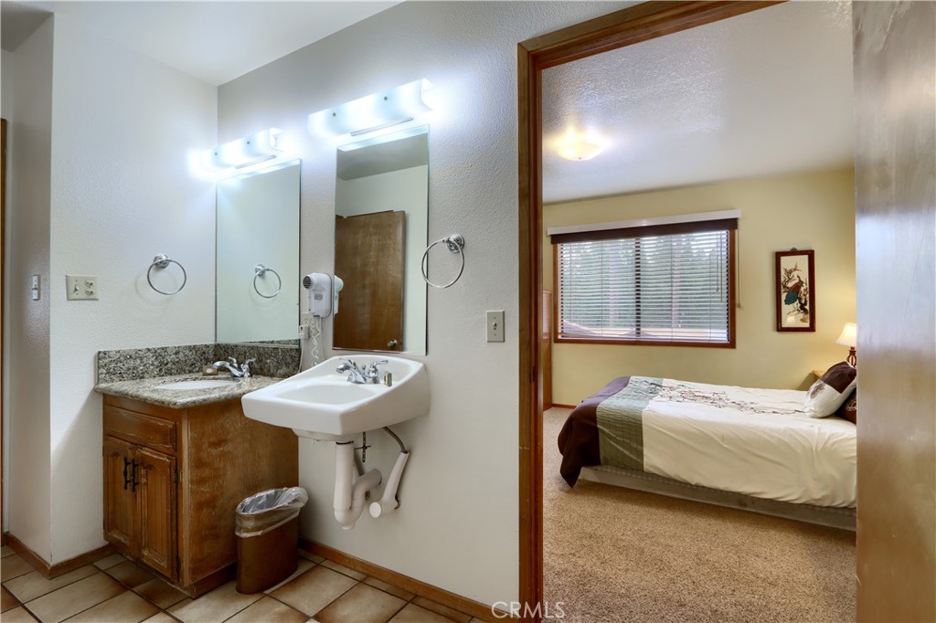 8041 Chilnualna Falls Property Photo 23