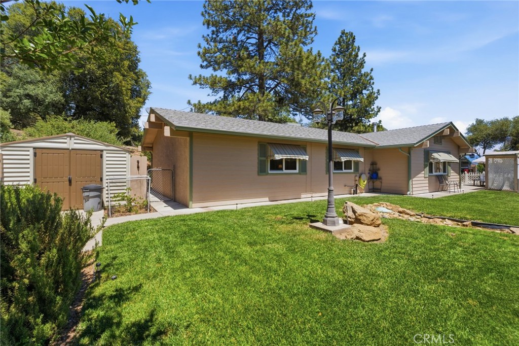 5811 Illilouette Falls Property Photo 7