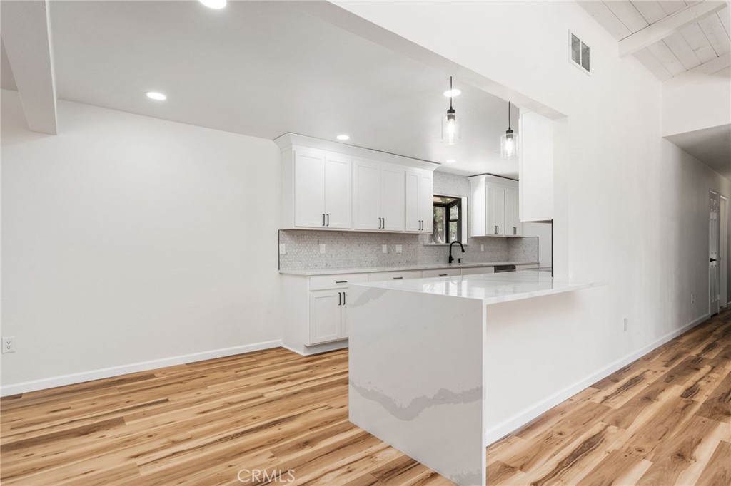 32157 Navajo Property Photo 14