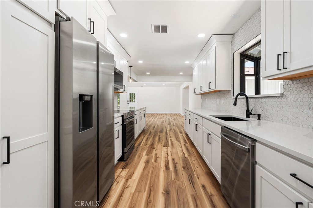 32157 Navajo Property Photo 20