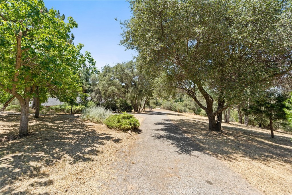 32157 Navajo Property Photo 46