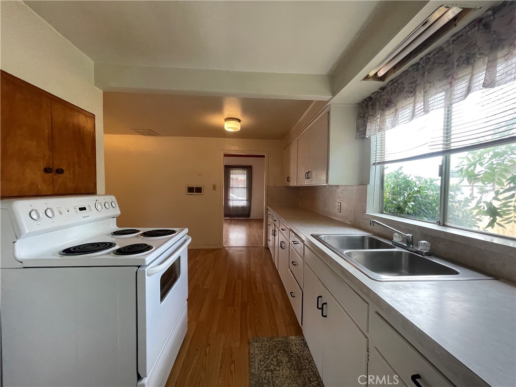 356 California Street Property Photo 7