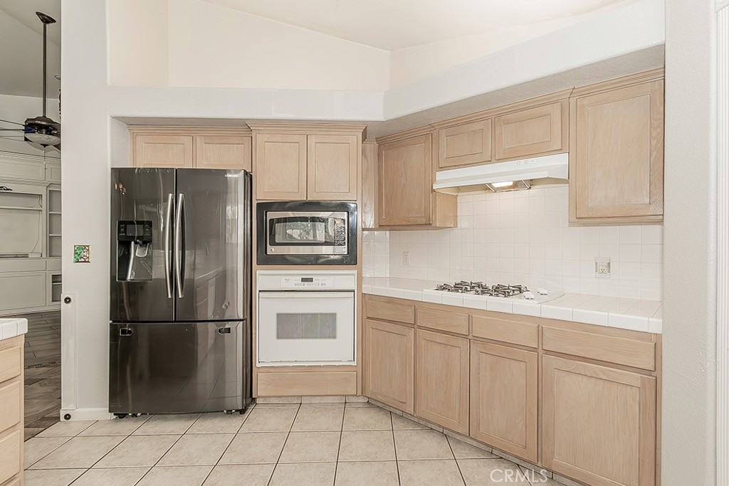 6589 E Michigan Property Photo 18